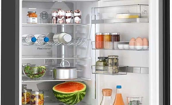 ���� ��� ����� ����� 70 �� ������ ����� Bosch ���: KGN49LBCF