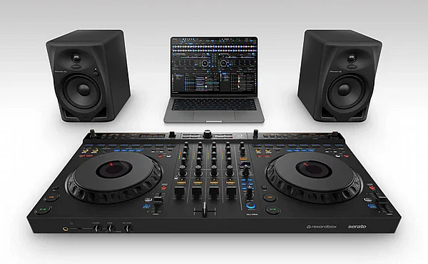 AlphaTheta DDJ-GRV6 �������� ����� 4 ������