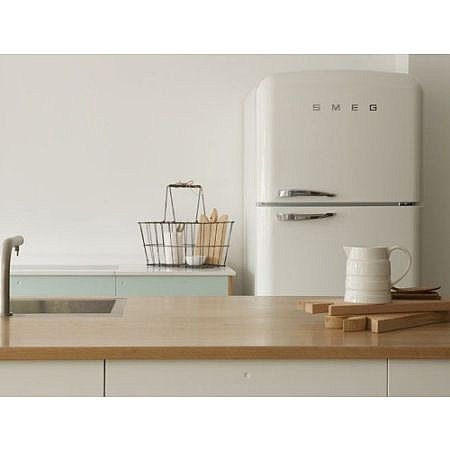 ���� ����� ����� ���� SMEG ���� ��� FAB50