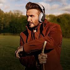 Px8 S2 Over-ear noise-cancelling headphones