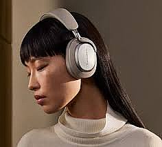 Px8 S2 Over-ear noise-cancelling headphones