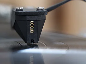 ��� ������� 2M Black