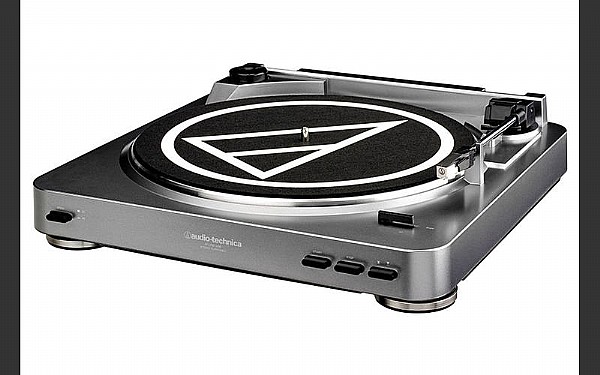 ������ Audio-Technica ��� AT-LP60