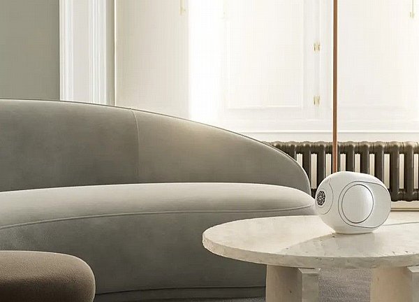 Devialet Phantom II 98 dB � ����� ������� ������ 400W �� ����� Hi-End